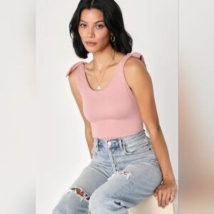 XS Lulu's So Much To Admire Mauve Textured Tie-Strap Bodysuit NWT